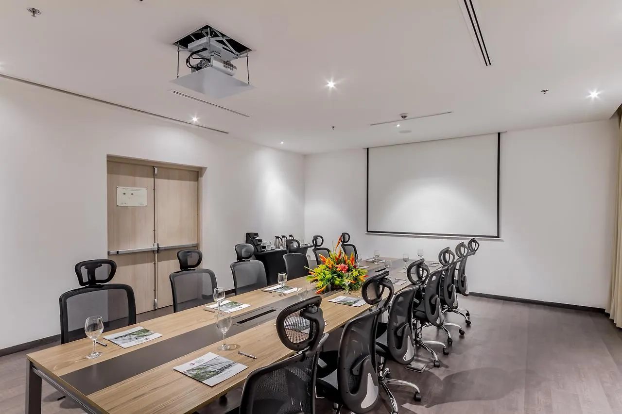 Best Western Plus Santa Marta Hotel